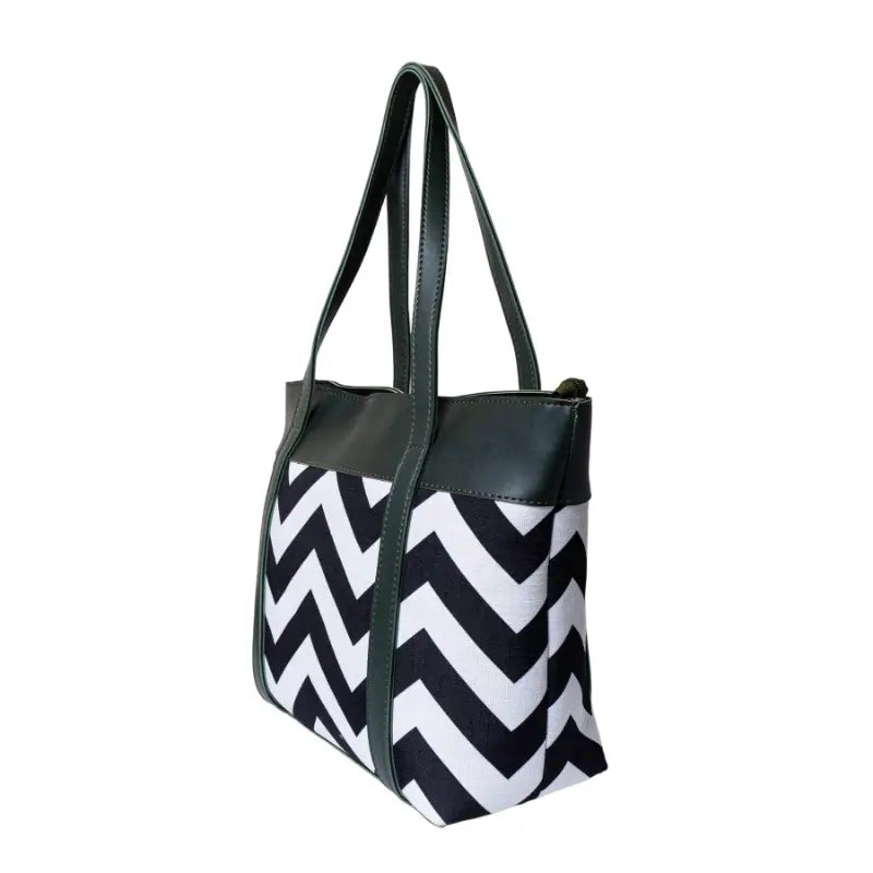 Tasha’s Chrono Bag - Emareld Green Tasha