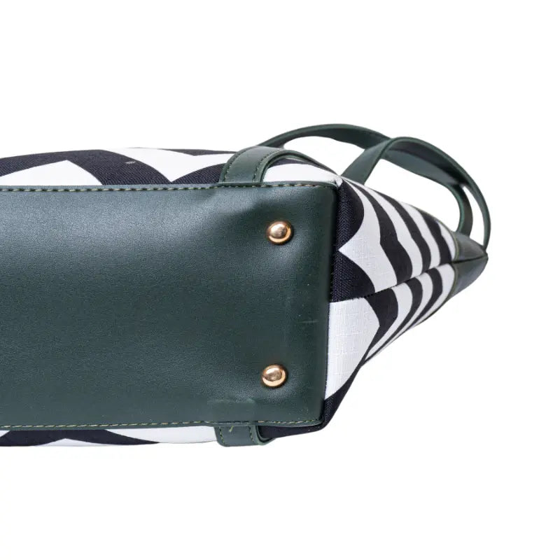 Tasha’s Chrono Bag - Emareld Green Tasha